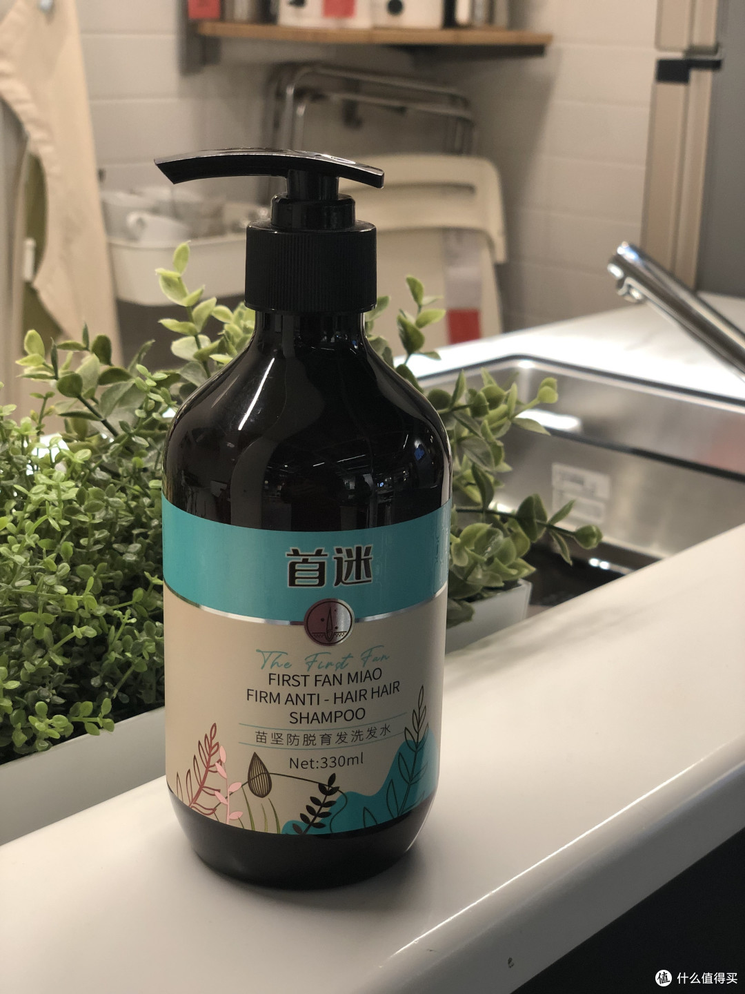 什么牌孑的洗发水可以防脱生发?领先科技,打造坚固秀发防线!