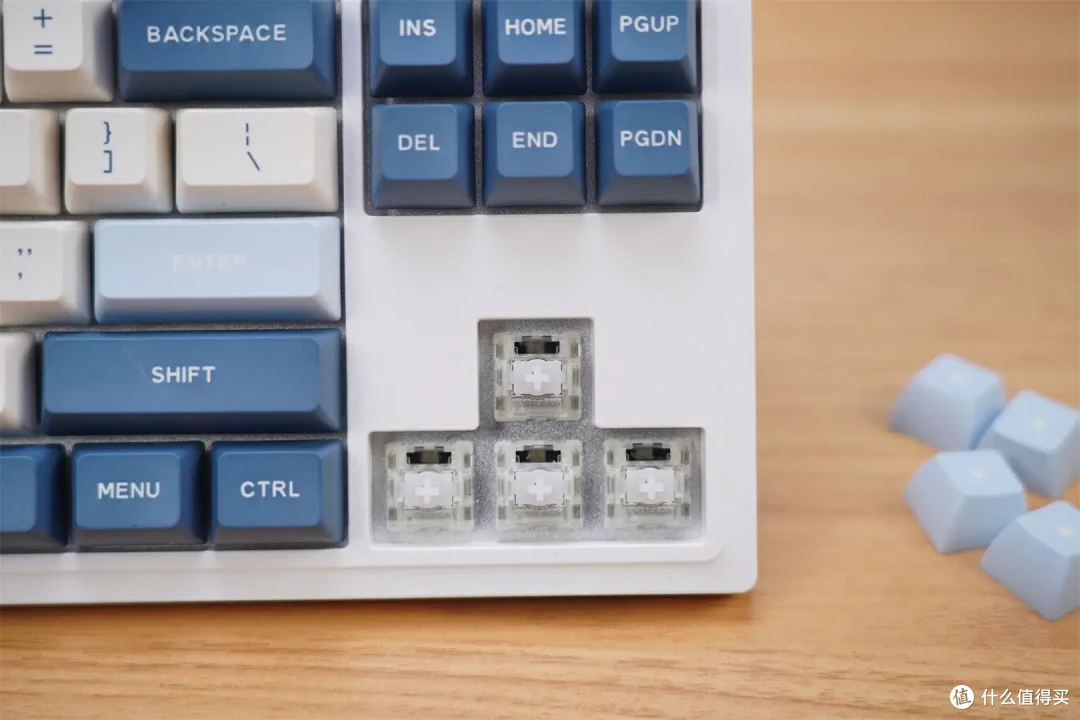 杜伽k100磁轴机械键盘:手感与性能的优秀结合,不会让你失望!