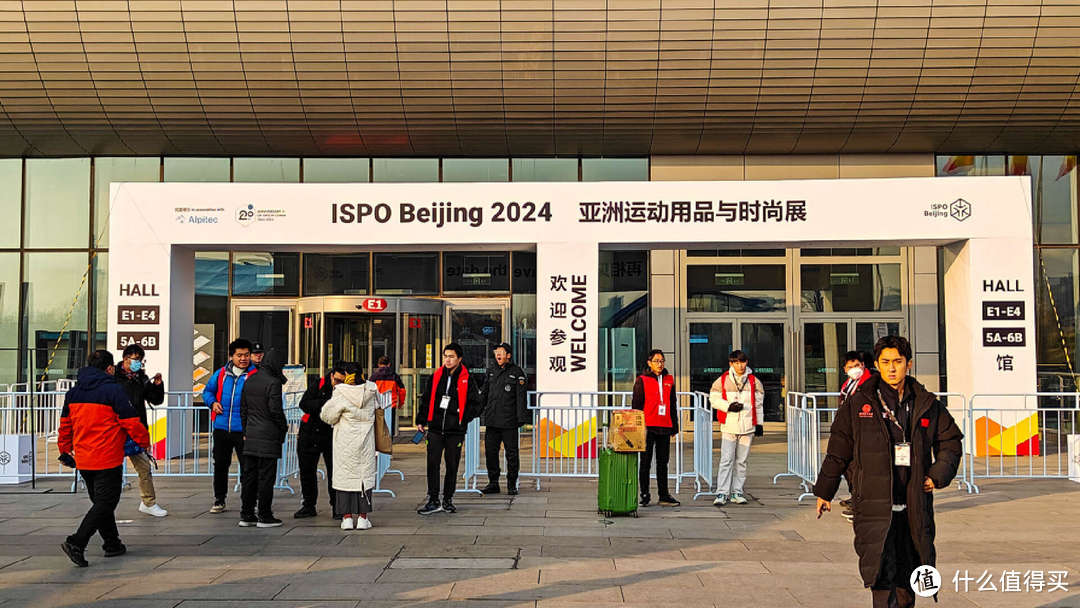 ISPO展会探寻，2024最新户外装备速览，这个冬天要暖起来！