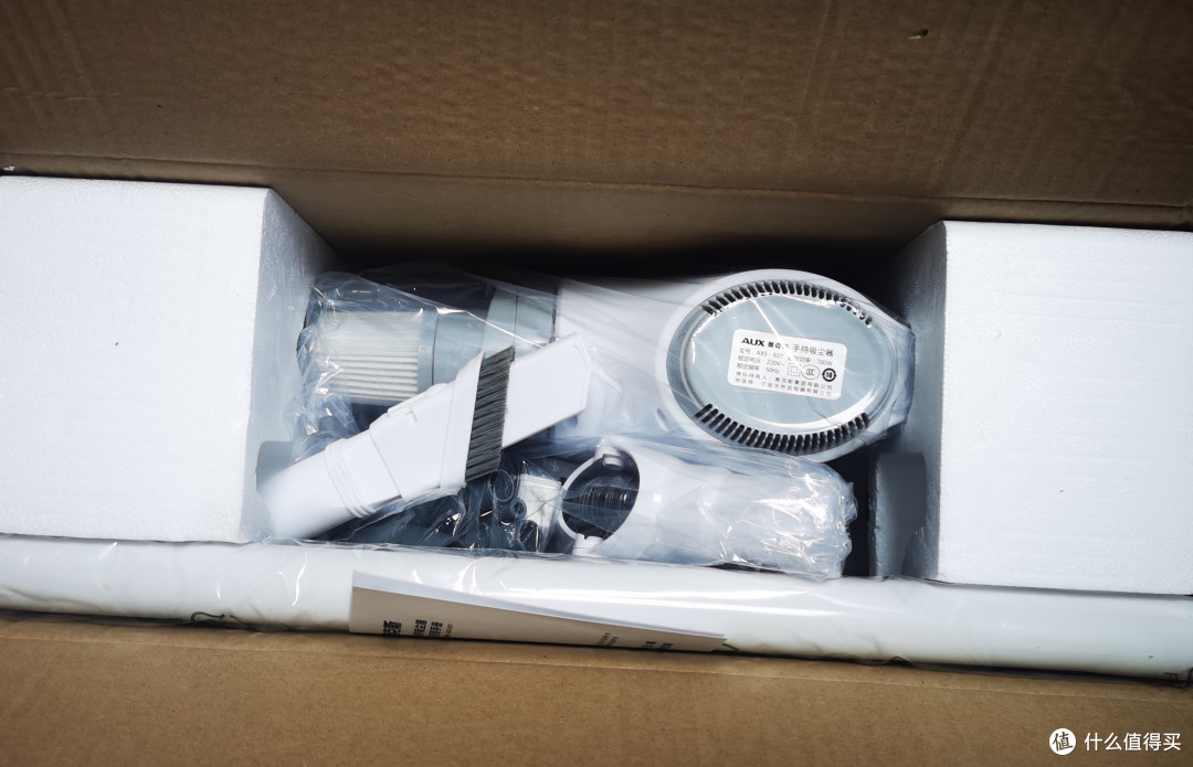 超值百元吸尘器，清洁利器！奥克斯（AUX）家用吸尘器 AXS-927 白色豪华版