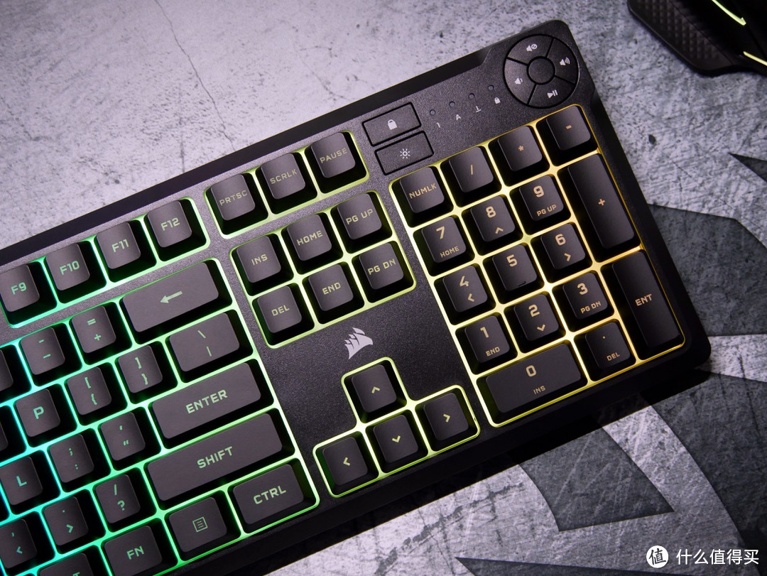 2024年的薄膜键盘——海盗船 K55 CORE 游戏键盘