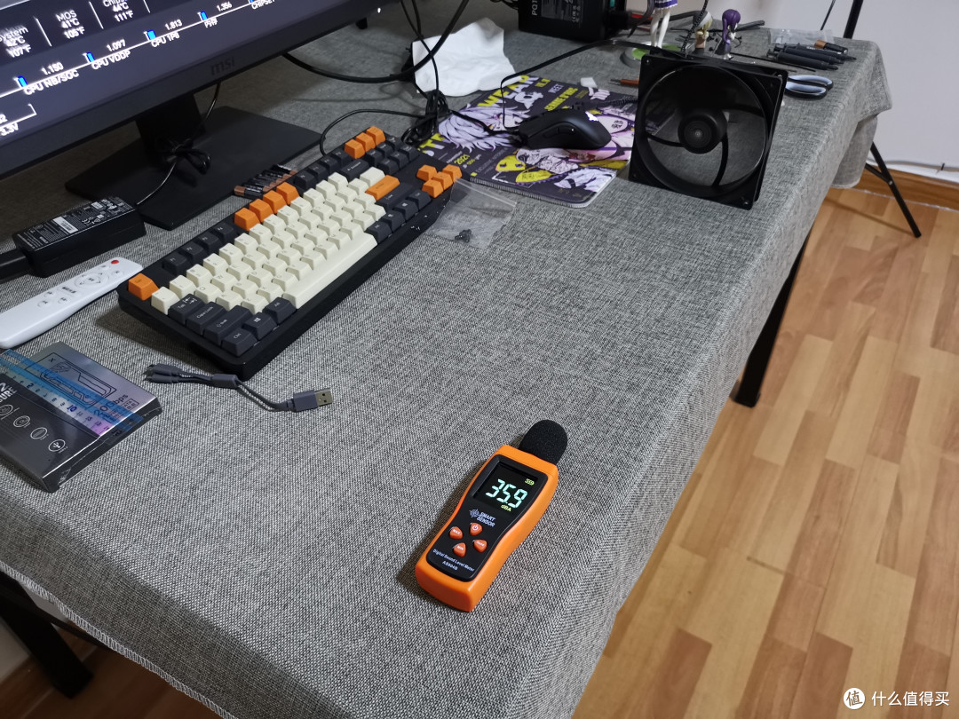 40% PWM 730PRM为35.9dBA
