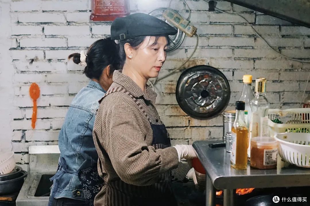 要论酸辣过瘾，这家小店也太得劲了！