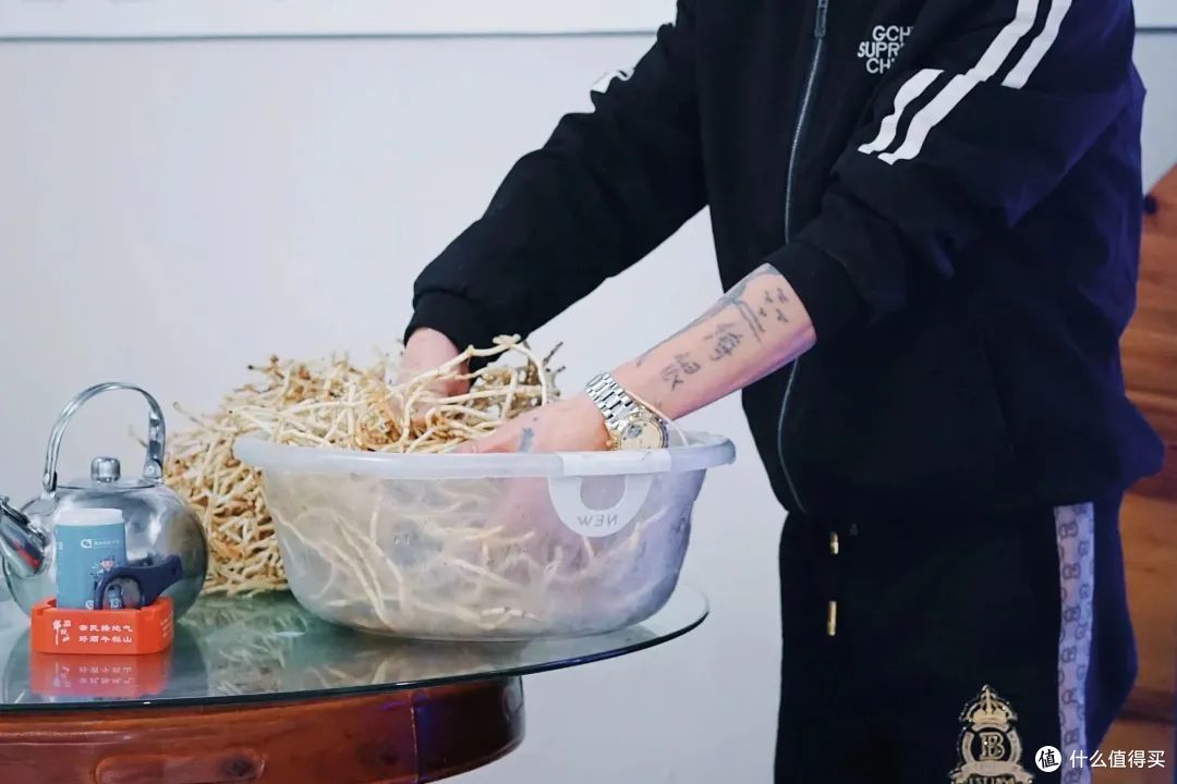 要论酸辣过瘾，这家小店也太得劲了！