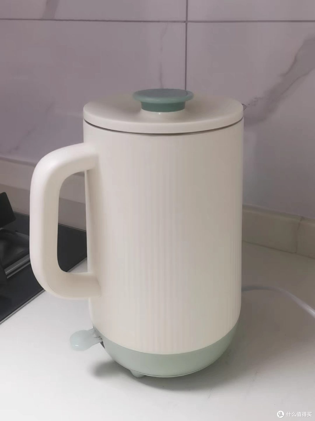 买了一个烧水壶,这下泡茶不会只泡一杯了