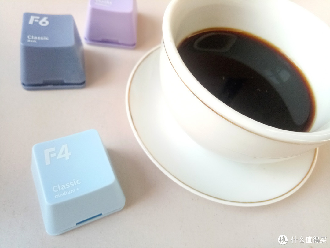（多图）浓郁+纯粹，蕴含在浅色基调中风味——艾弗F5超即溶精品咖啡经典系列尝鲜装 3g*3颗