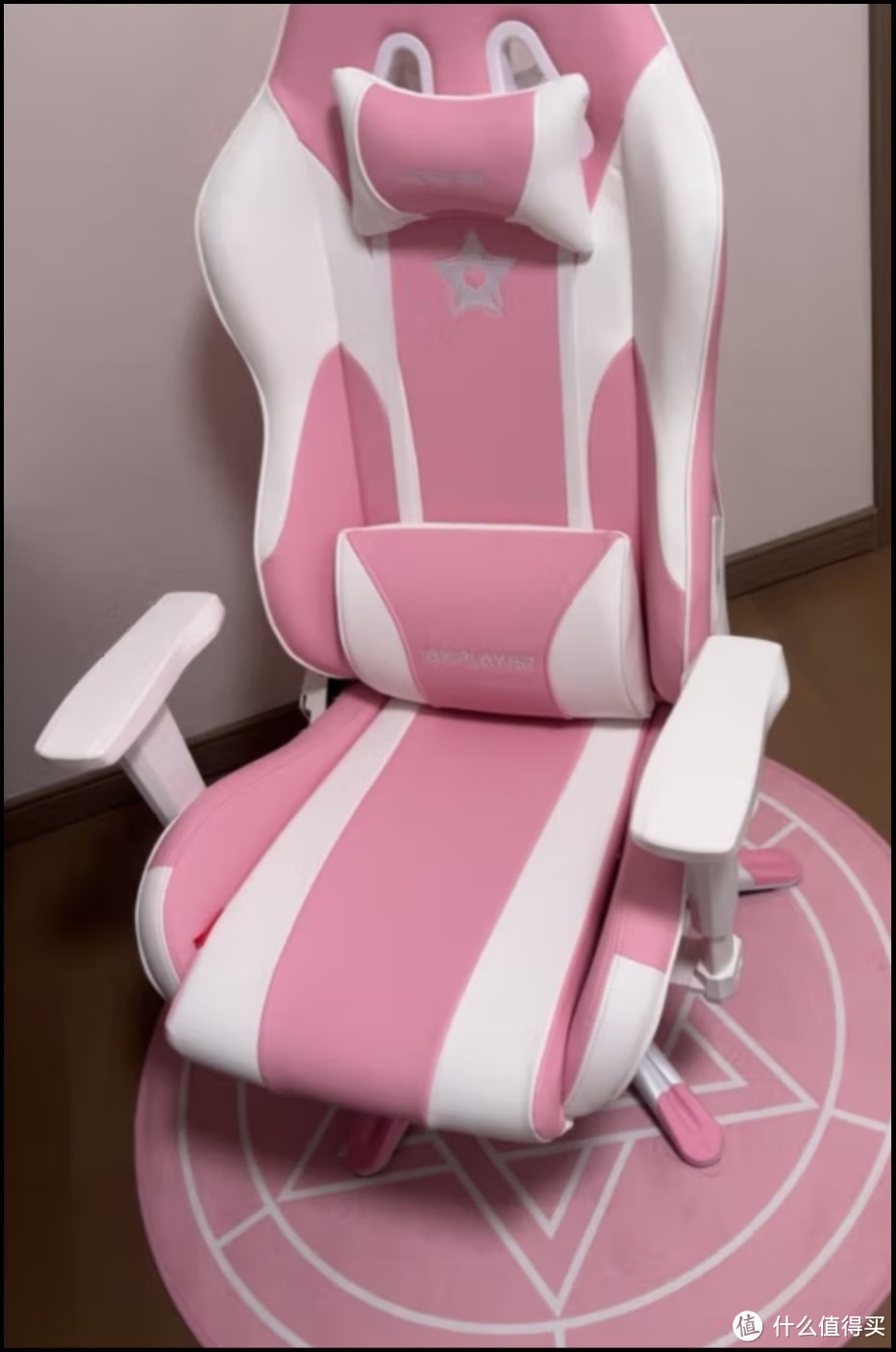 女性玩家的最爱阿卡丁幻翎电竞椅的理想座驾，好颜又实用酷炫甜粉萌啦！