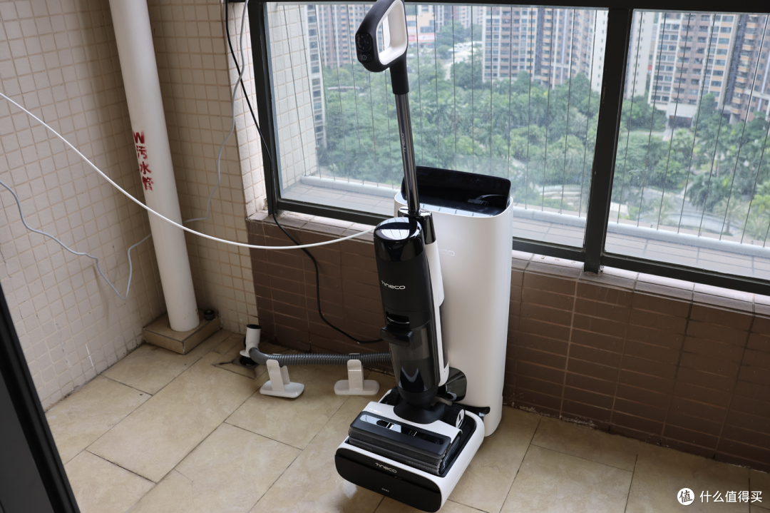 彻底解放双手的家居神器--添可芙万空间站Station无线智能洗地机单品实测