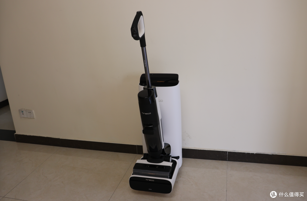 彻底解放双手的家居神器--添可芙万空间站Station无线智能洗地机单品实测