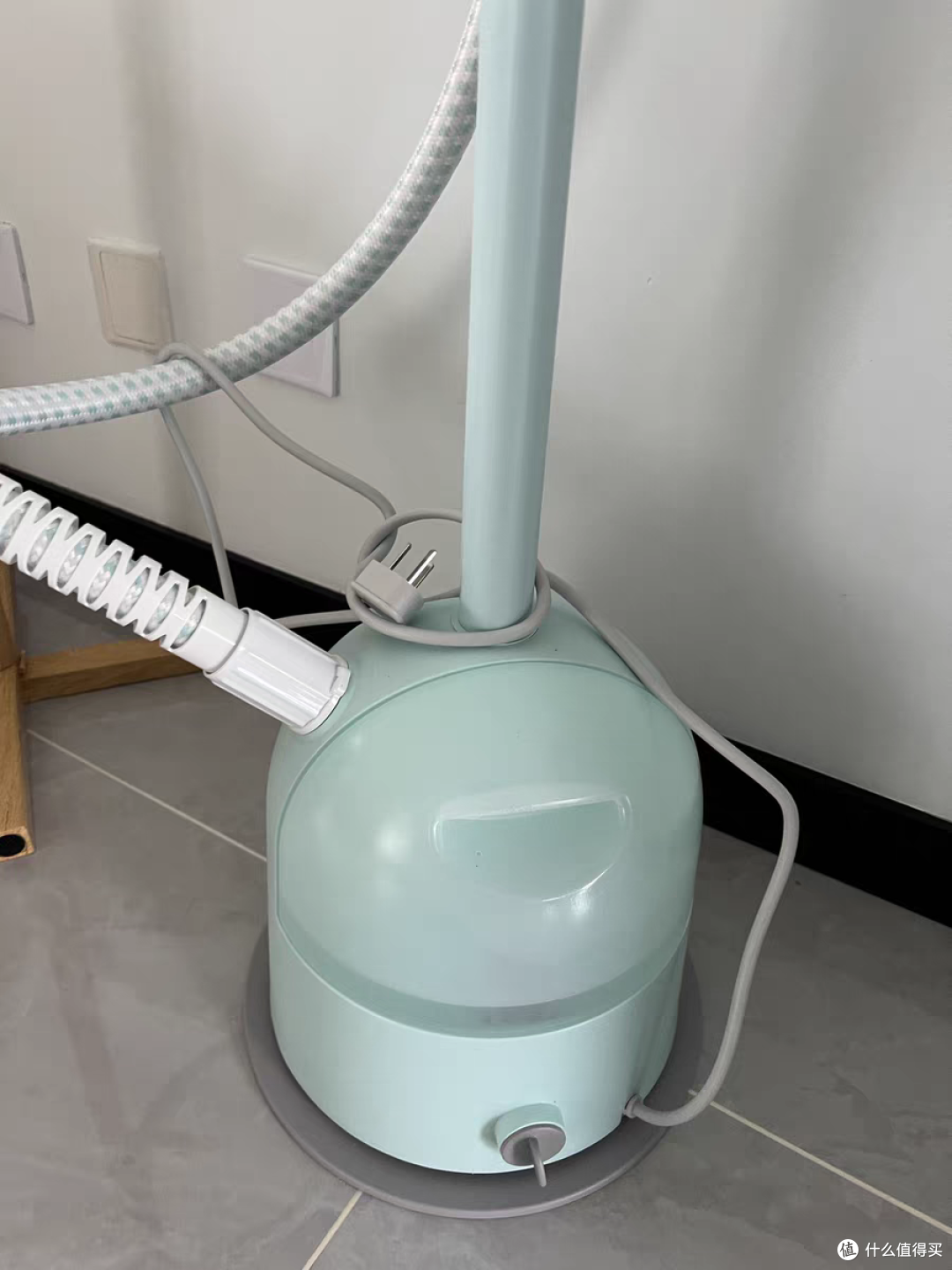 美的蒸汽挂烫机,过年必买的家用电器
