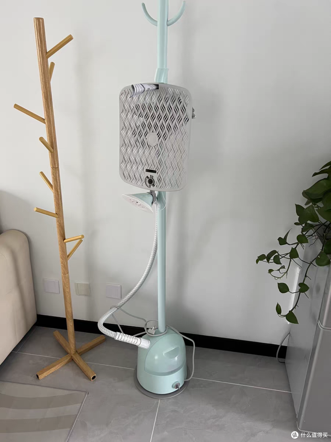 美的蒸汽挂烫机,过年必买的家用电器