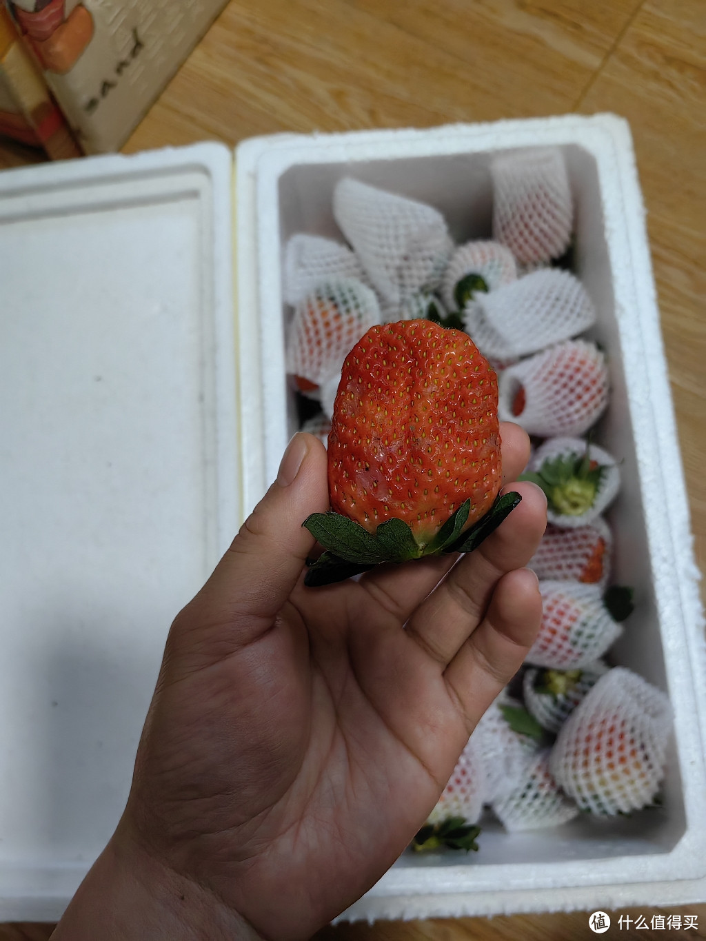 大凉山奶油草莓到货