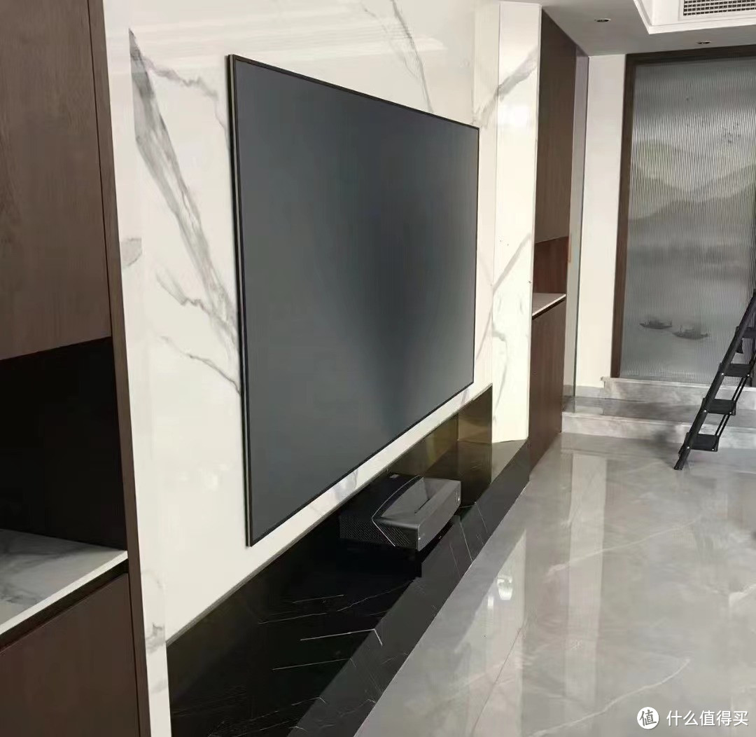 新家装修,激光电视怎么选?海信热门型号一一解析,帮你治好选择困难症