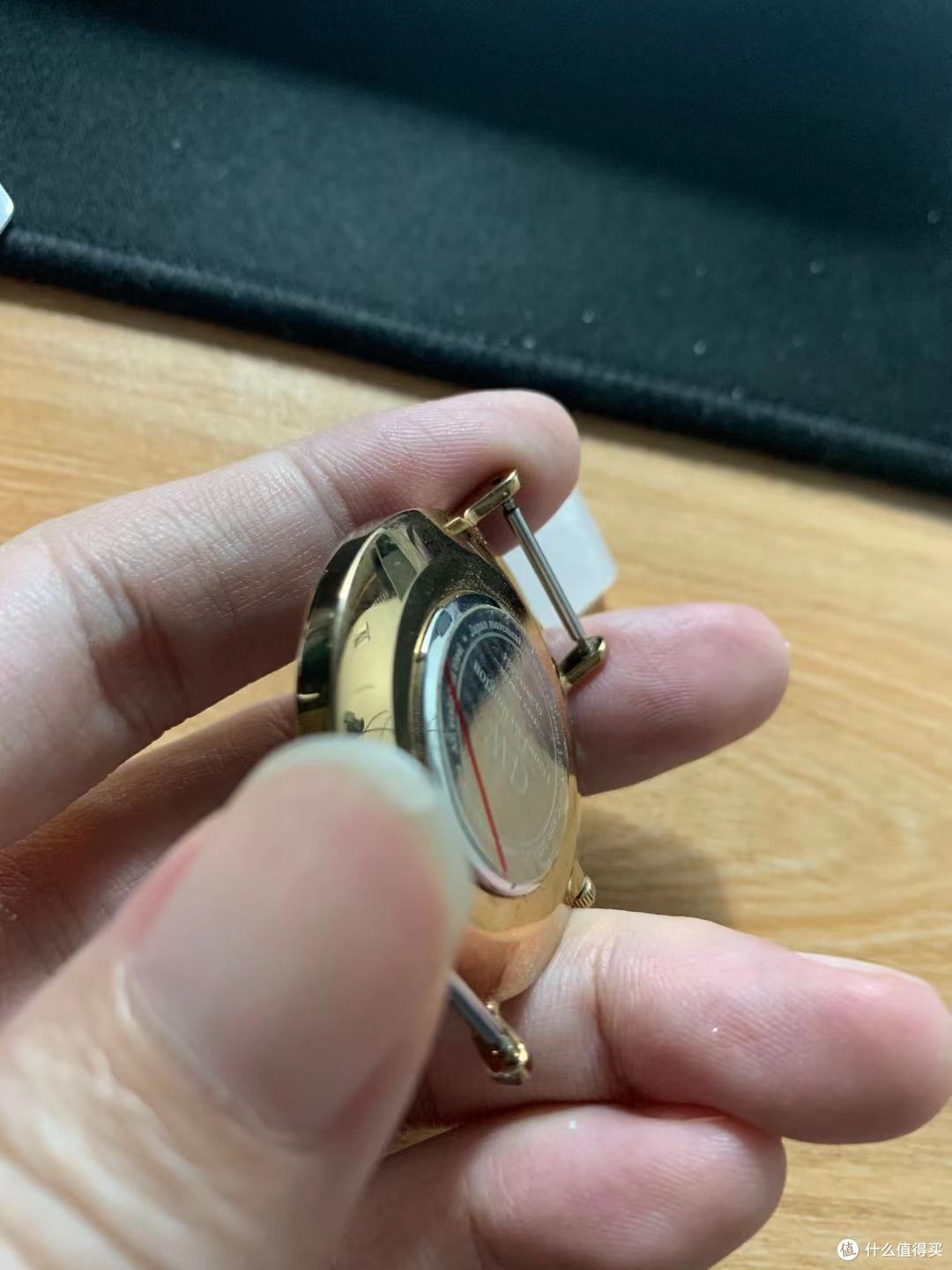 看我给DW换块电池用到什么工具?要自己换电池的跟着我买这些就可以