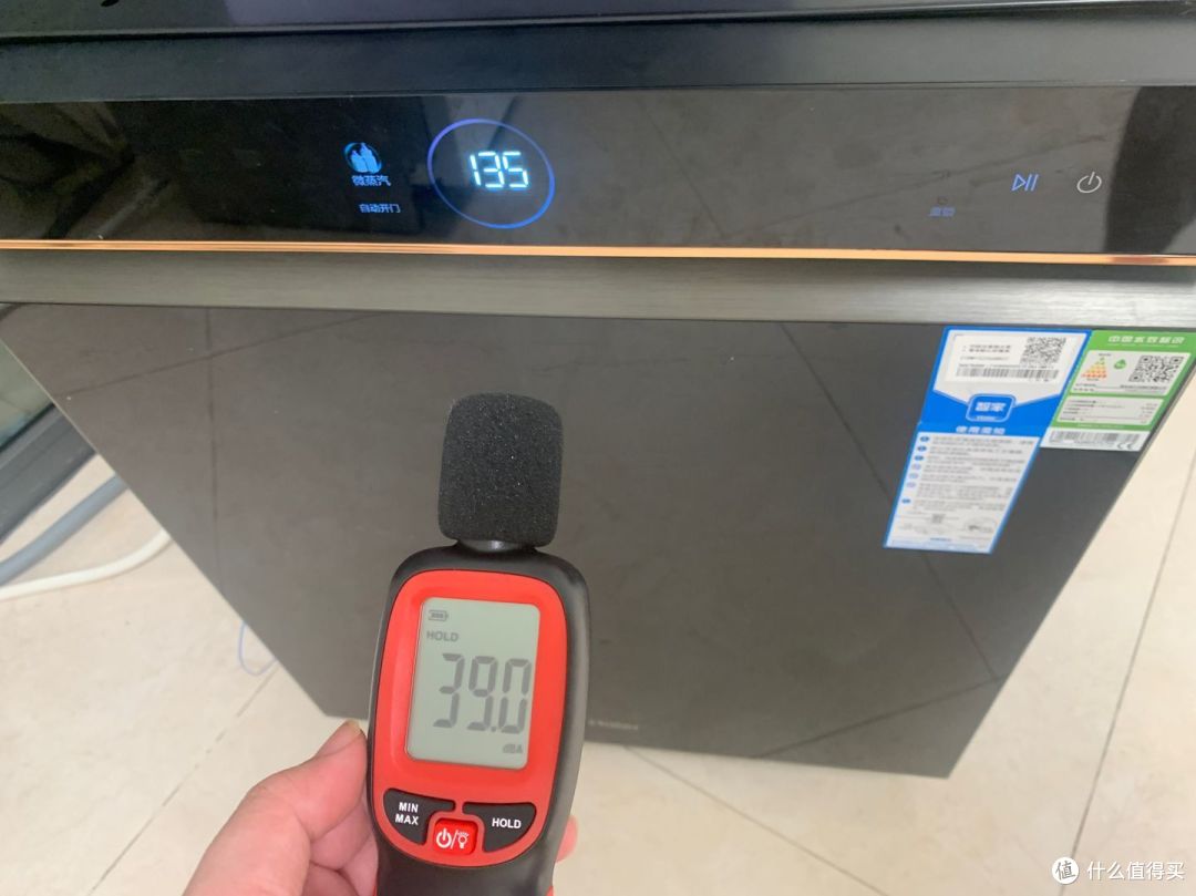 双面精洗，开启洗碗机新时代？海尔晶彩W5000洗碗机深度测评！洗碗黑科技，体验之后真香了
