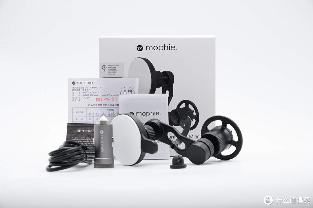 评测mophie 车载磁吸支架：可调节支架，原装 MagSafe 无线充