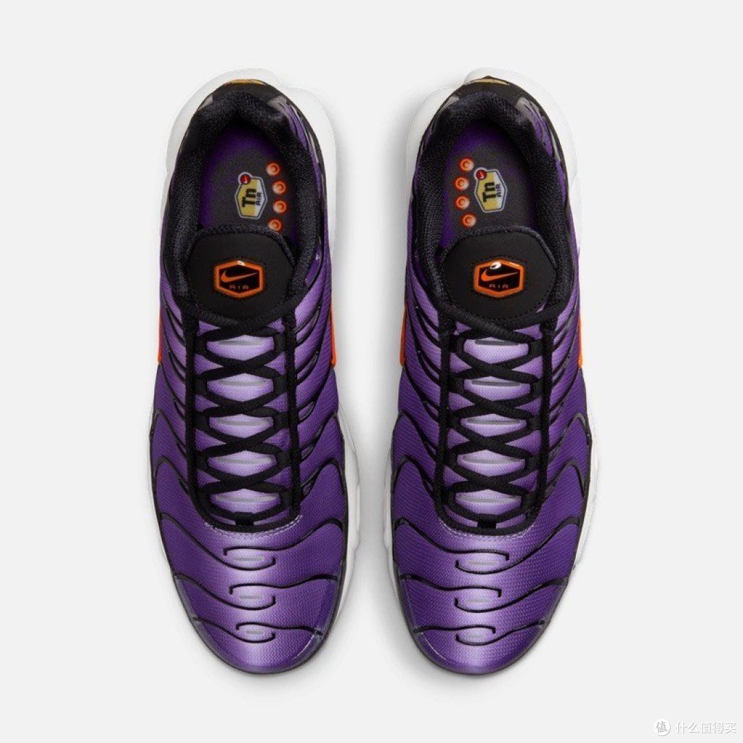 NIKE AIR MAX PLUS OG 男子运动鞋:热力型潮范,燃情90年代