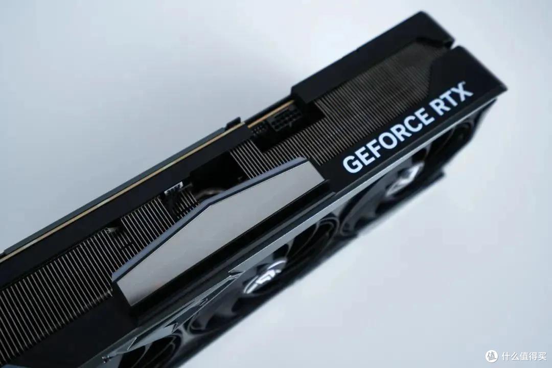 SUPER 游戏 生产力双提速,iGame RTX 4070 SUPER Vulcan OC 实测