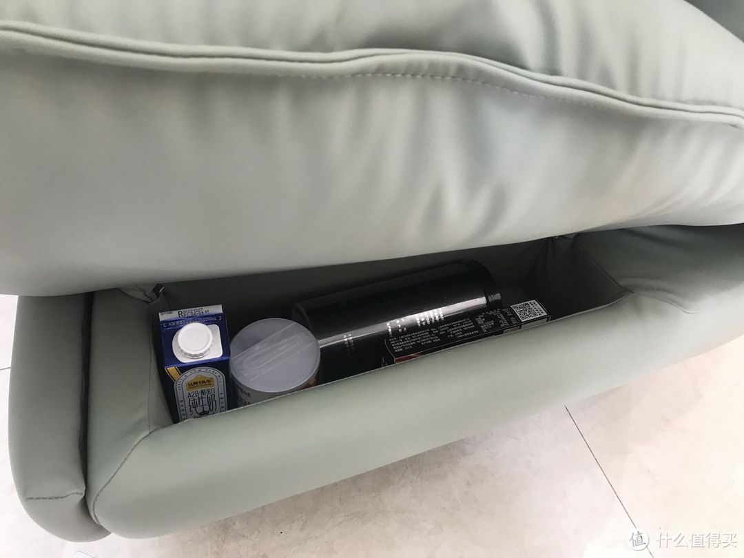 硅胶皮沙发和科技布沙发哪种好?有没有颜值高、质量好的沙发推荐?林氏家居智能沙发椅实测测评