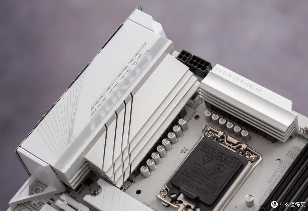 技嘉B760M冰雕X主板评测:B760M主板的标杆之作!