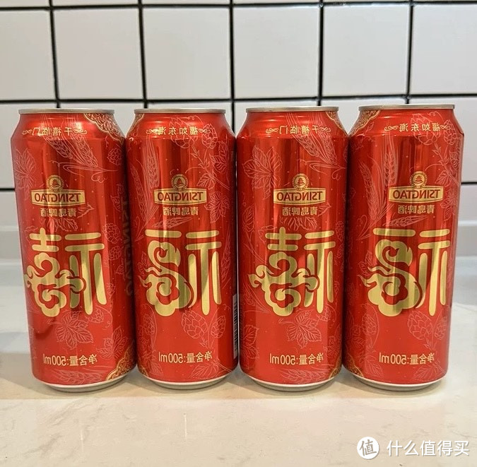 好喝不上头 过年必喝青岛啤酒