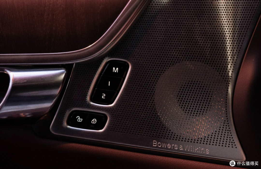 Hi-Fi跟无线不能兼得?丢掉旧思想,开启新一年Bowers & Wilkins Px8如何带来还原级音乐?