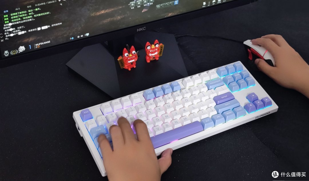 听过红轴和茶轴？那么奶昔轴呢？杜伽K100三模机械键盘上手体验