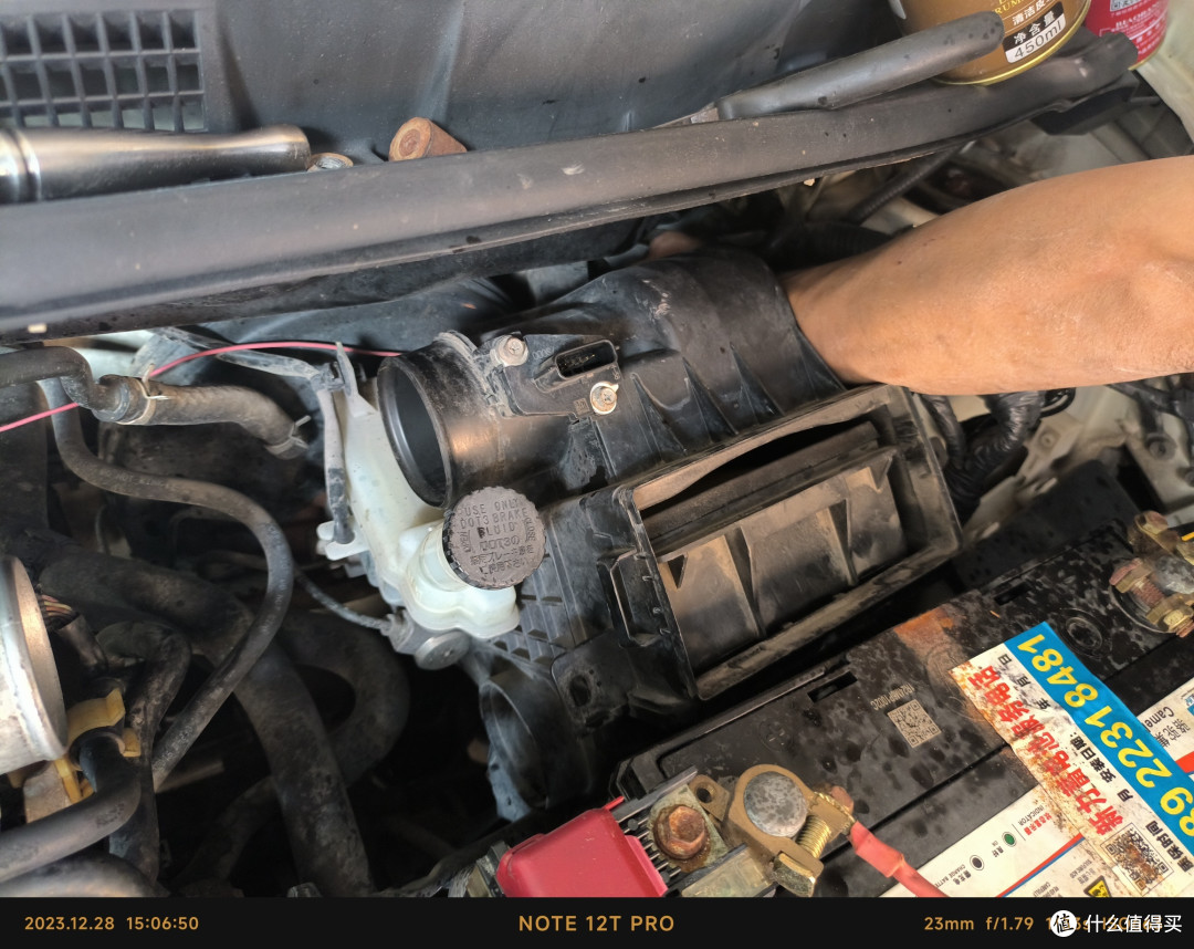2007款日产骊威1.6自动全能型 242913KM 检修异响和漏油问题!