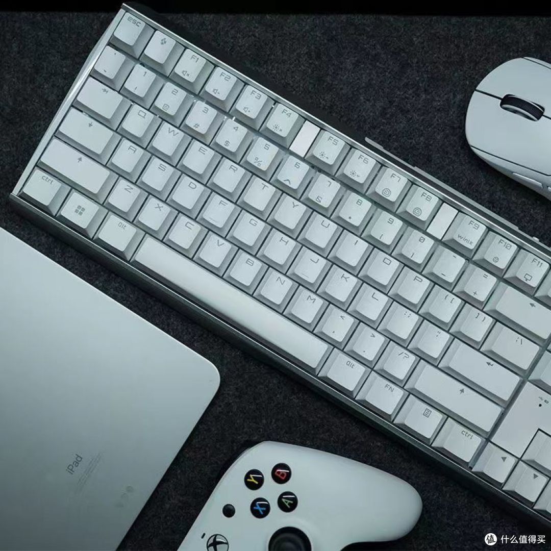 从罗技到雷蛇：顶级游戏机械键盘的终极对决