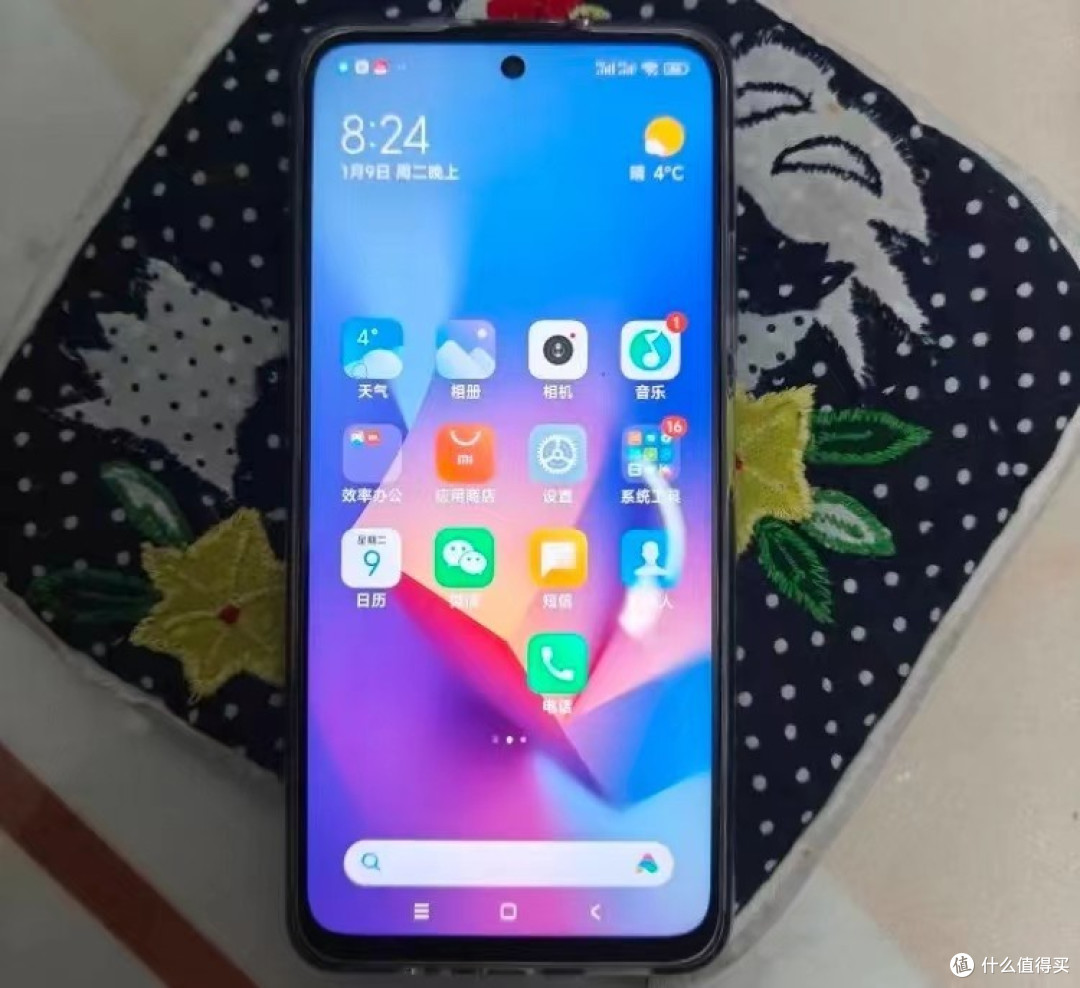 年货节长辈的完美礼物：5G手机+5000mAh，256GB仅799元