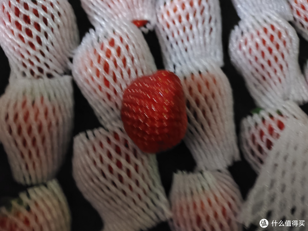 据说丹东的草莓很有名！