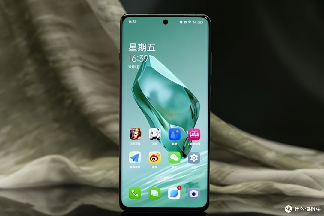 年度机皇新榜公布:魅族21位居第四,华为Mate 60 Pro未上榜引争议