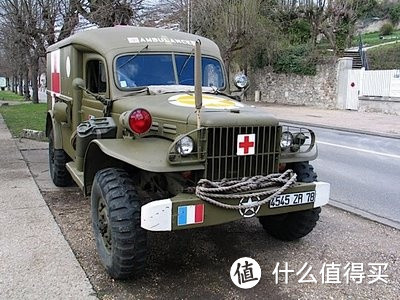 自由法国军队装备的WC54救护车