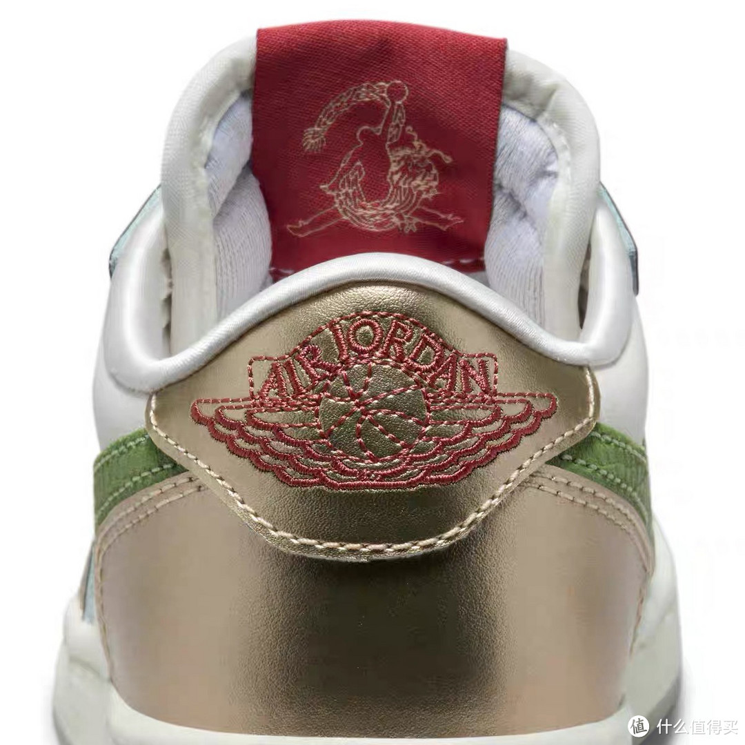 Jordan男童小金龙AJ1大童运动童鞋：龙年新春的时尚之选
