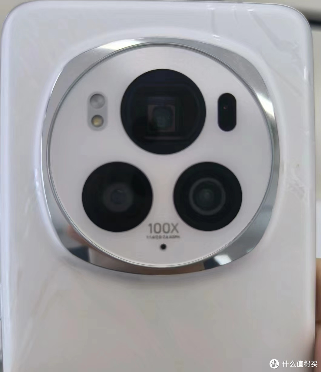 选荣耀Magic 6 Pro还是Vivo X100 Pro：谁的拍照能力更加出色？