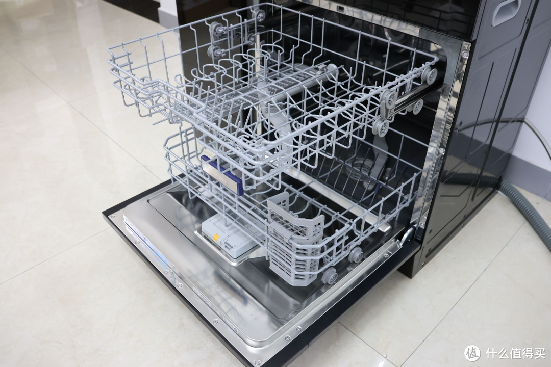 集成洗碗机究竟是黑科技还是智商税？如何选购集成洗碗机？最近很火的美的灵动集成洗碗机XH09实测测评