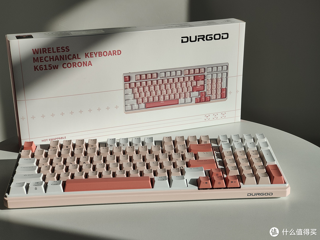 高颜值！好手感！DURGOD杜伽K615W白光无线三模热插拔机械键盘实测体验！