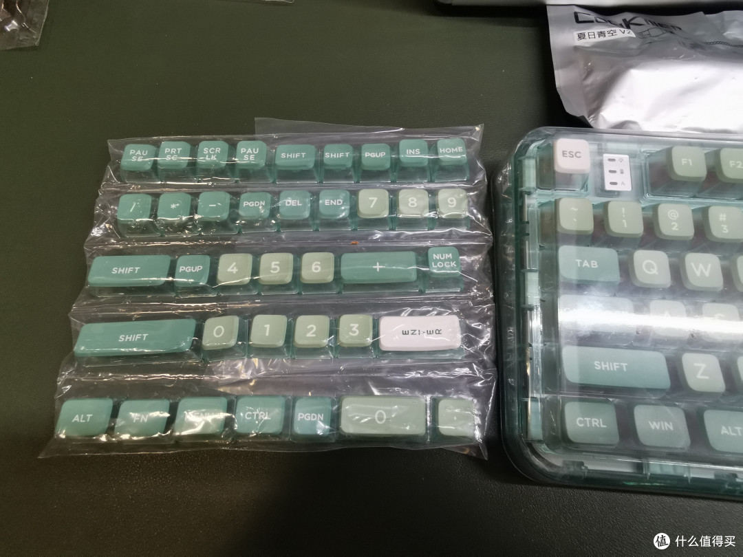 CoolKiller CK75成功打败了洛斐小浪,成为我手里键盘价格TOP1……