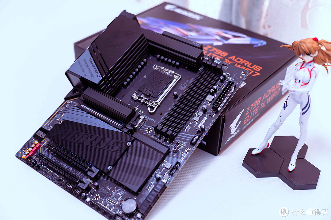 畅享极致、高频大容量才是DDR5内存的完整形态丨宏碁掠夺者 冰刃7200MHz 24GB性能测试