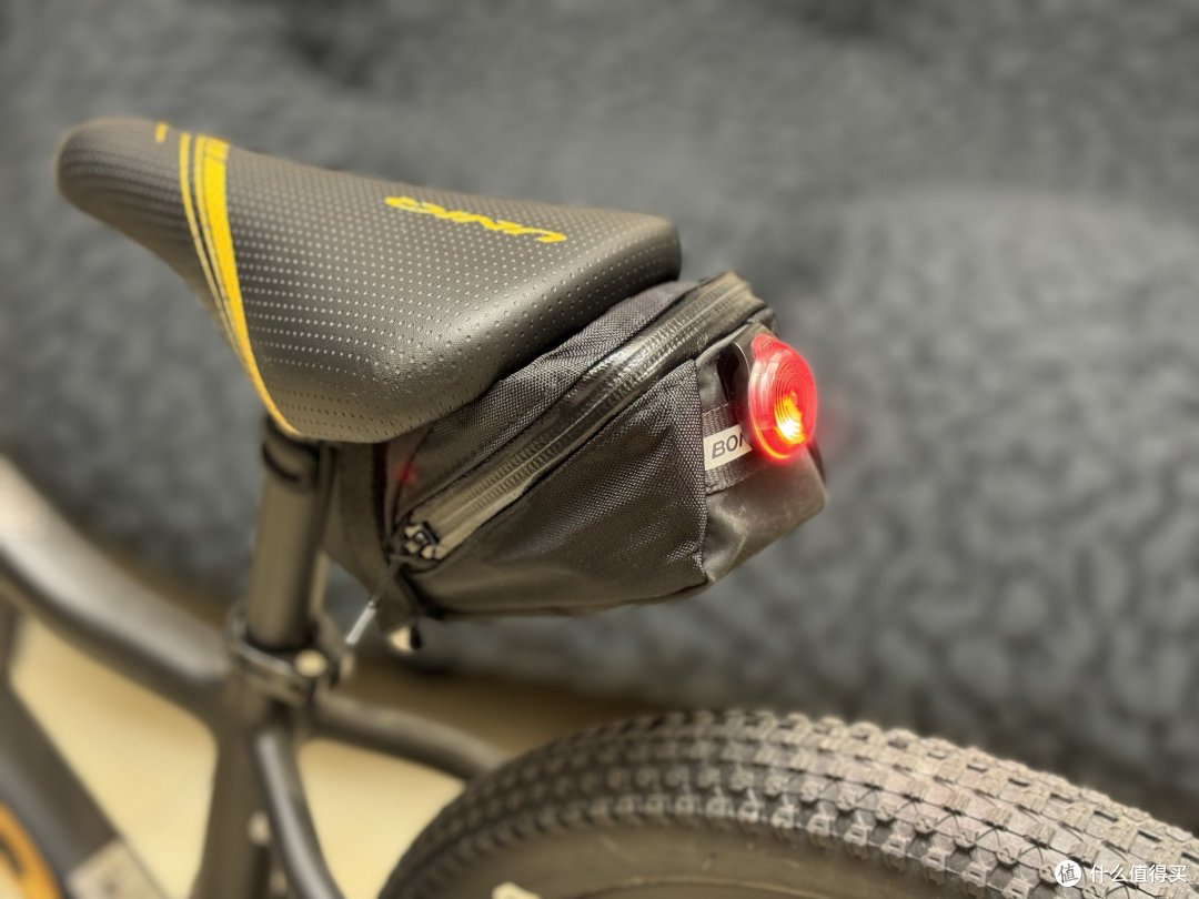 实用便携的颜值装备 - 崔克 Bontrager Elite 车座包