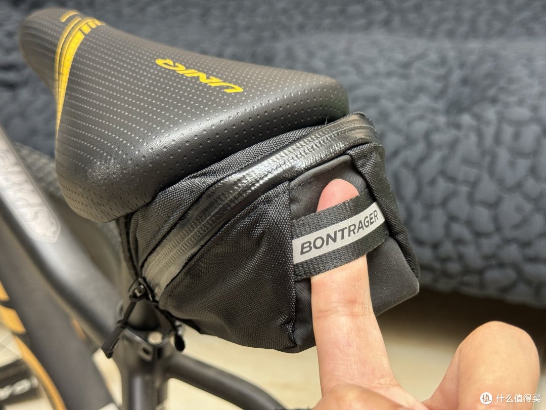实用便携的颜值装备 - 崔克 Bontrager Elite 车座包