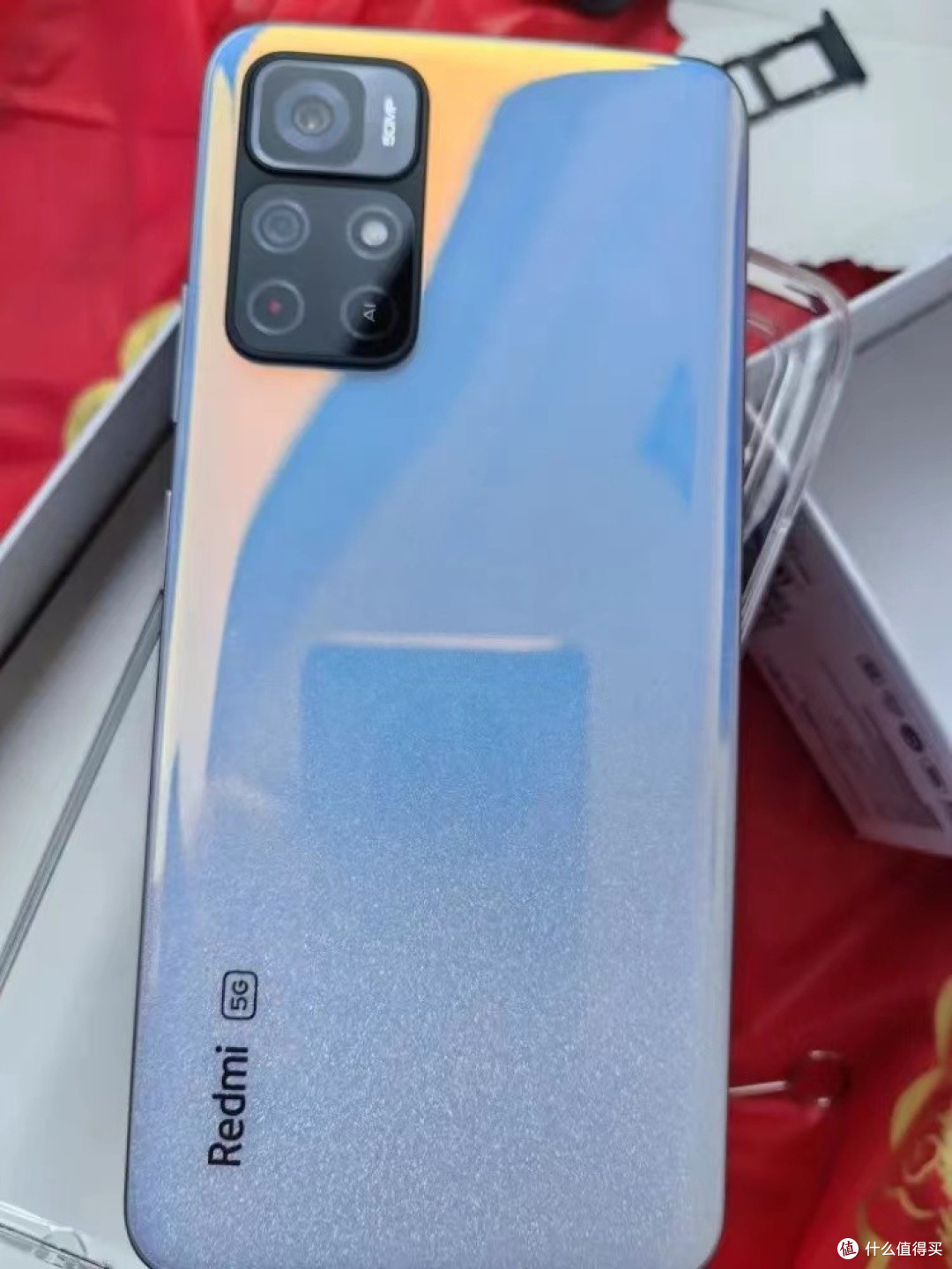 90Hz+33W快充+256GB,售价仅799元,过年送父母好礼物