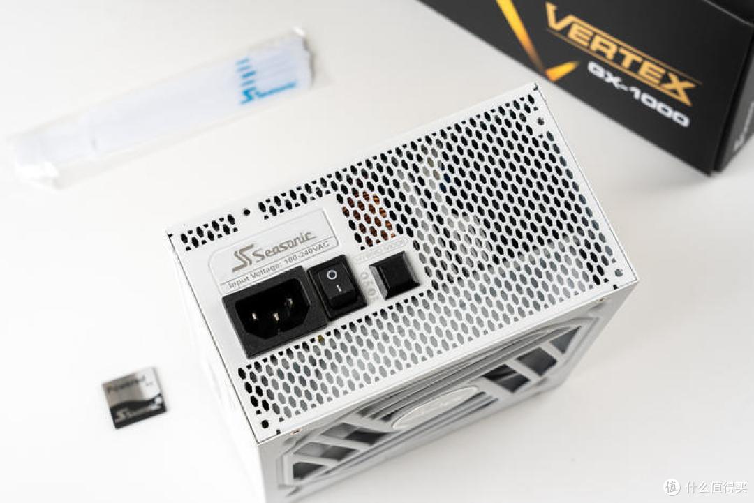 五边形幻境MAX——Z790刀锋钛MAX+4060TI星曜MAX+恩杰H6FLOW装机展示