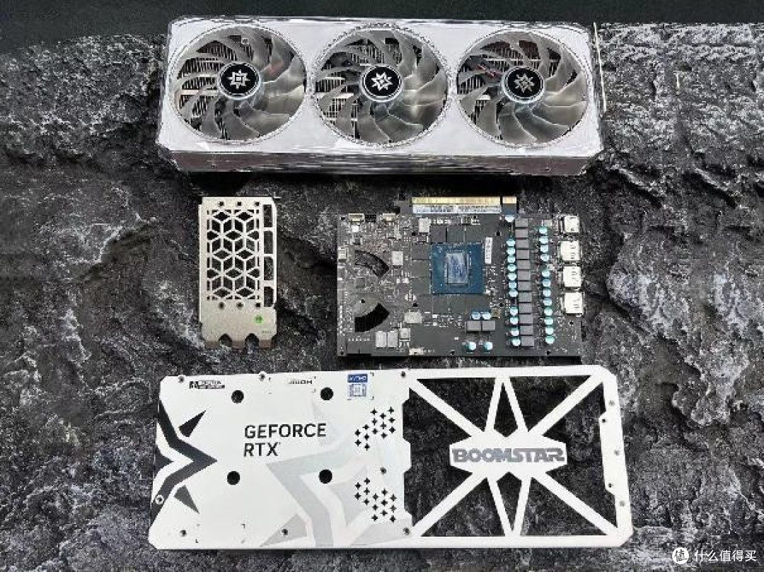 性能真的“Ti”不一样!影驰 GeForce RTX 4070 Ti SUPER 星曜 OC评测!