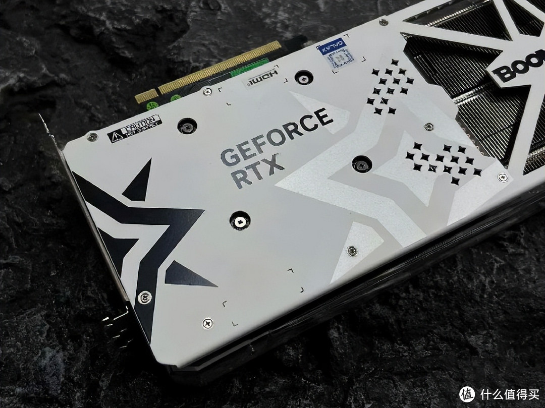 性能真的“Ti”不一样!影驰 GeForce RTX 4070 Ti SUPER 星曜 OC评测!