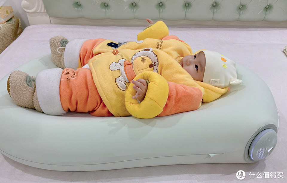 TCSC轻量胎婴舱:宝宝专属睡眠监测床中床,安心科技育儿新选择!