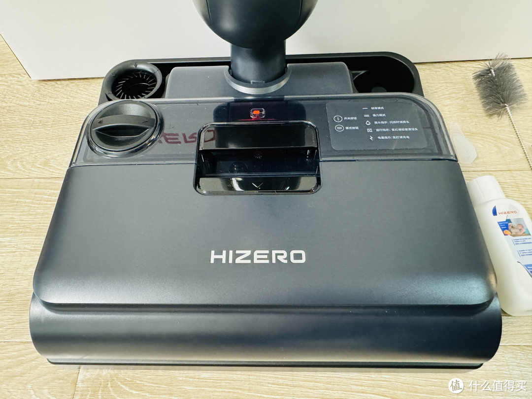 谁说洗地只能靠吸力? Hizero F100仿生黏附清洁系统了解一下，真的好用