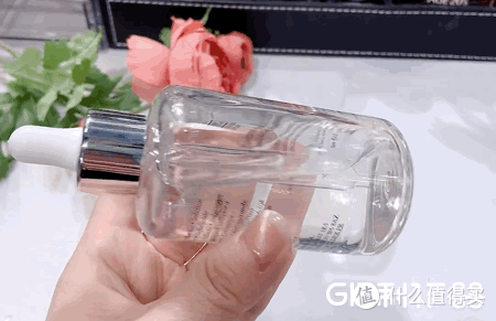 年度护肤盘点--5款功能型精华,你pick哪一款?热门精华选购清单,用过一次就会爱上~
