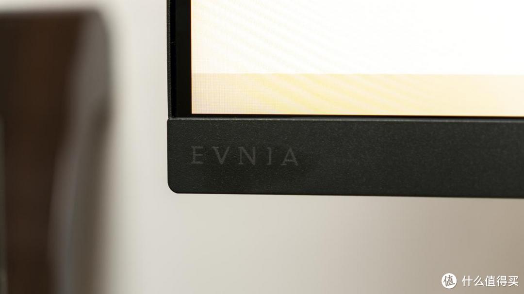 换上32寸大屏就是爽！EVNIA 4K 144Hz 1152区 MiniLED 显示器评测