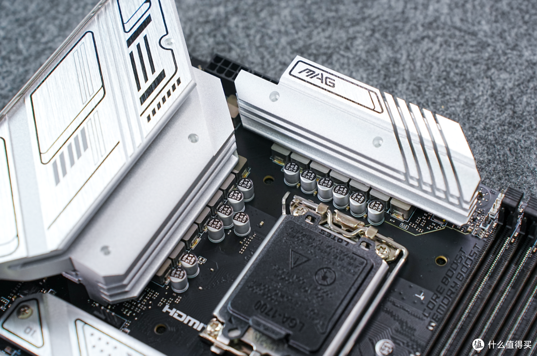 脱下马甲！佰维存储王炸产品月光宝盒——WOOKONG DX100 DDR5内存上手实测